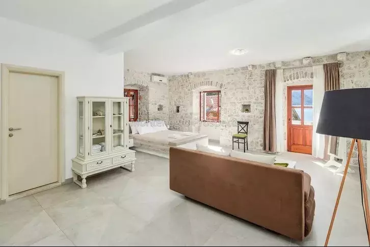 Fantasticna ponuda 4921 5.jpg
