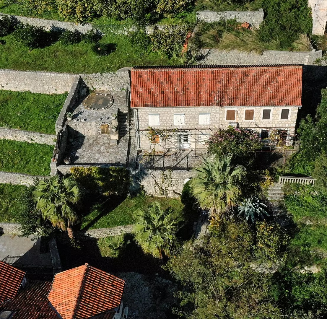Cahrming stone house for sale perast 1 of 1 5