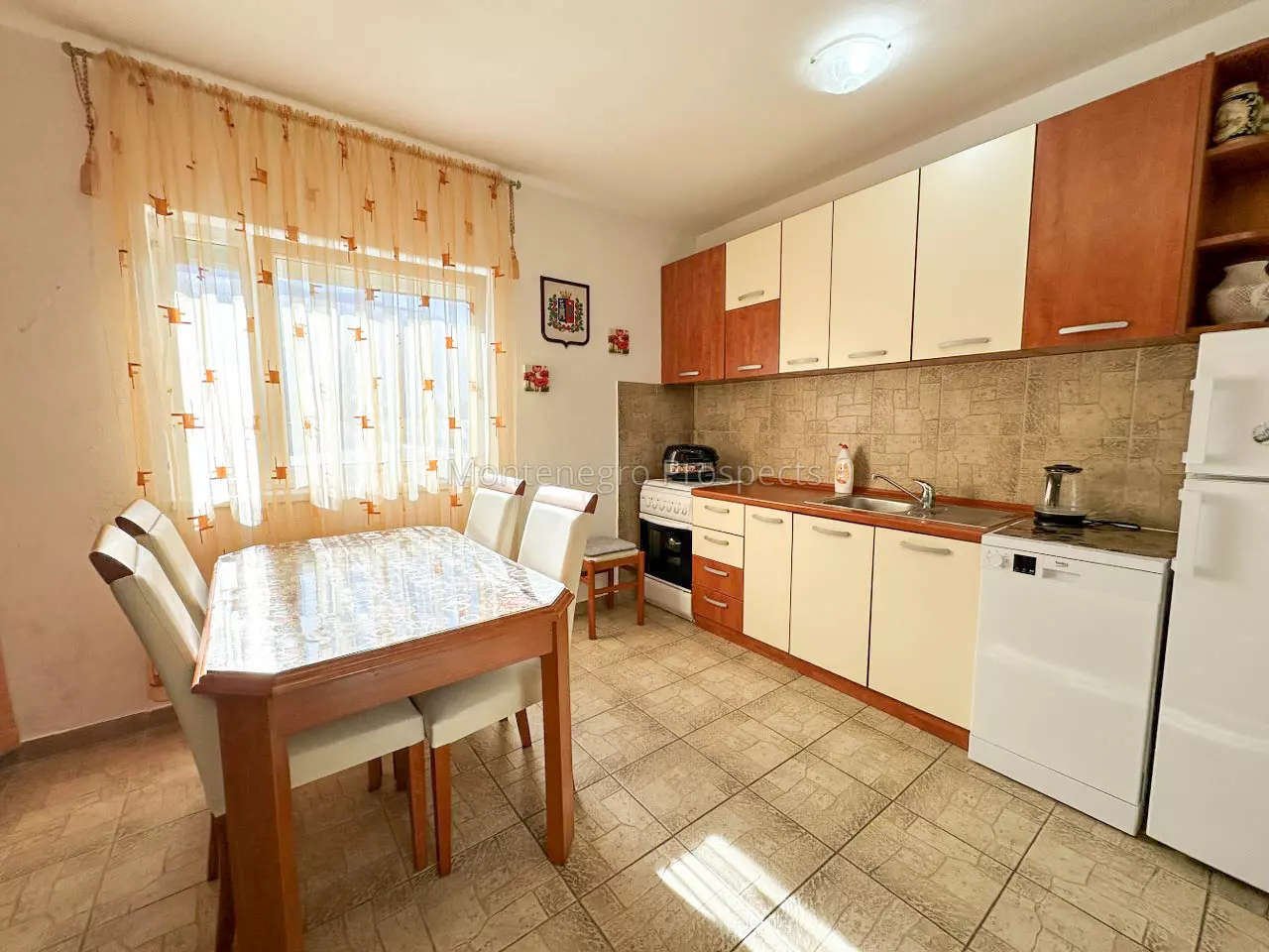 10716 stan na prodaju prcanj kotor 4