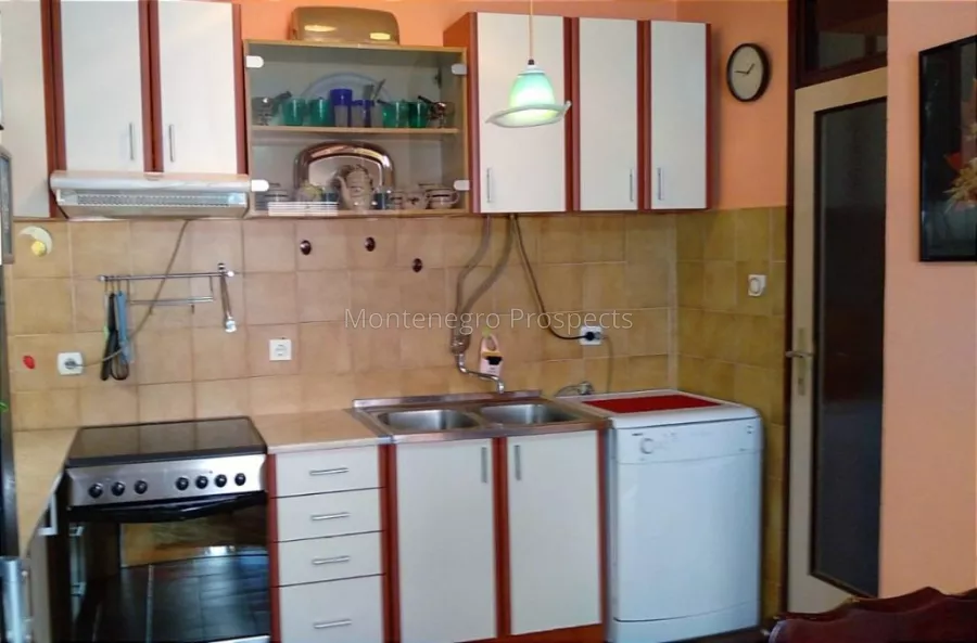 Two bedroom apartment in dobrota just few steps from the sea 13644 1
