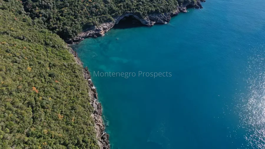 14156 bigova sea front land 15 1280x720