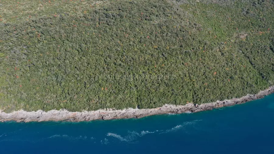 14156 bigova sea front land 9 1280x720
