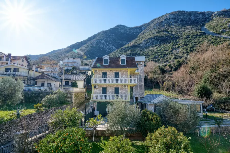 Apartment for sale in prcanj 13809 15 1575x1050