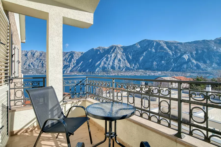 Apartment for sale in prcanj 13809 6 1575x1050