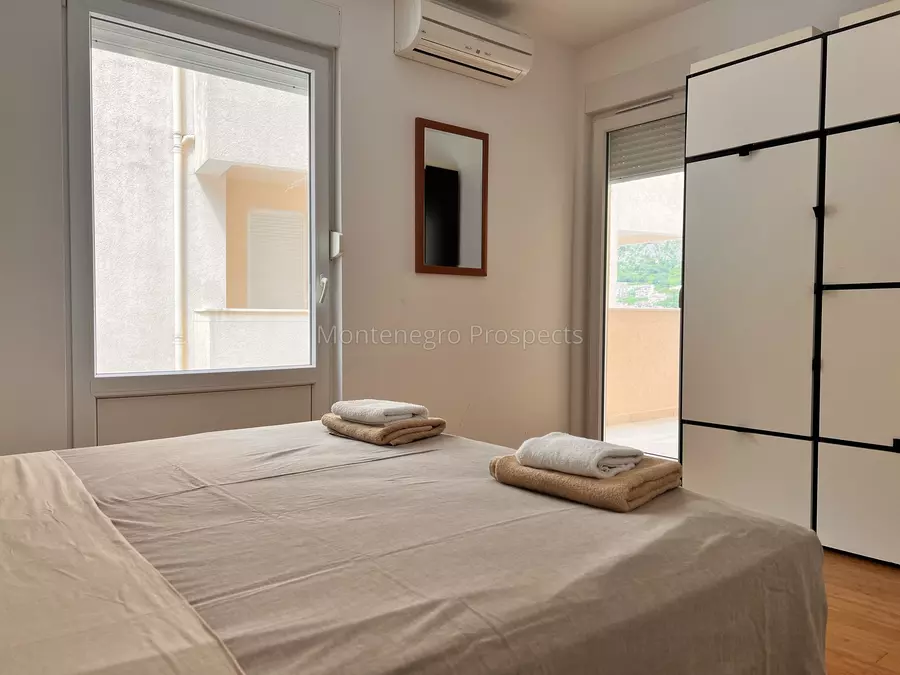 Two bedroom apartment with undisturbed sea views kotor bay 13800 10