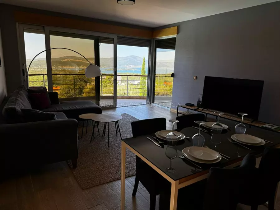 Luxury two bedroom apartment with sea views located in a complex with shared pool kavac 13815 4 1024x768