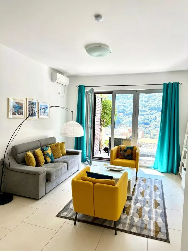 One bedroom apartment with spacious terrace in lavender bay kotor bay 13841 9 720x960