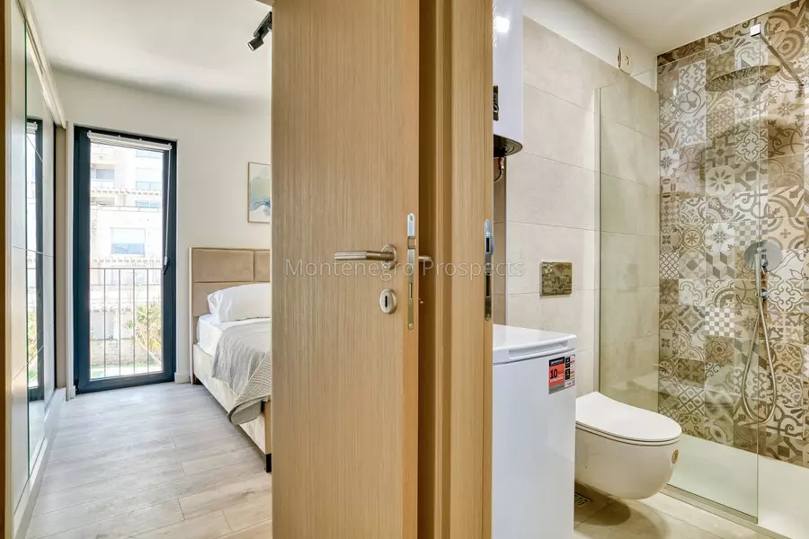 One bedroom apartment for sale 13828 1 1280x853