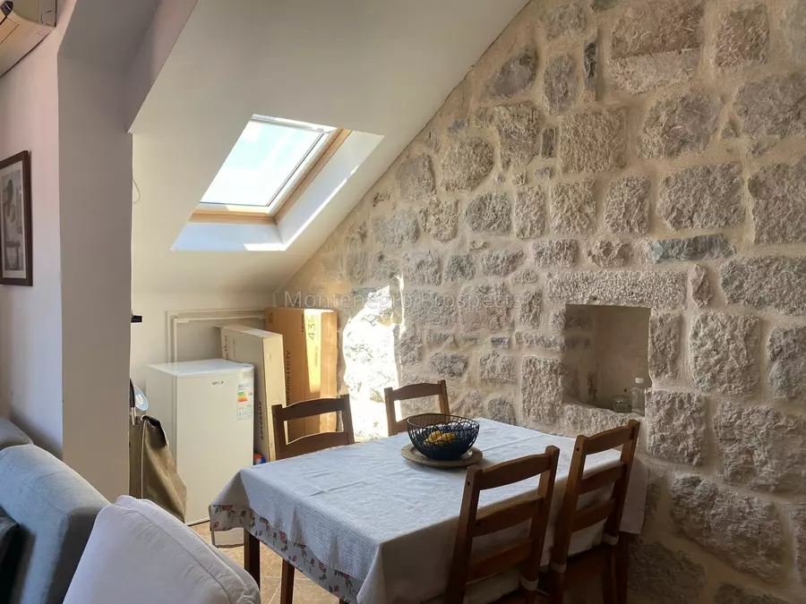 Tw bedroom apartment with seaview perast 13