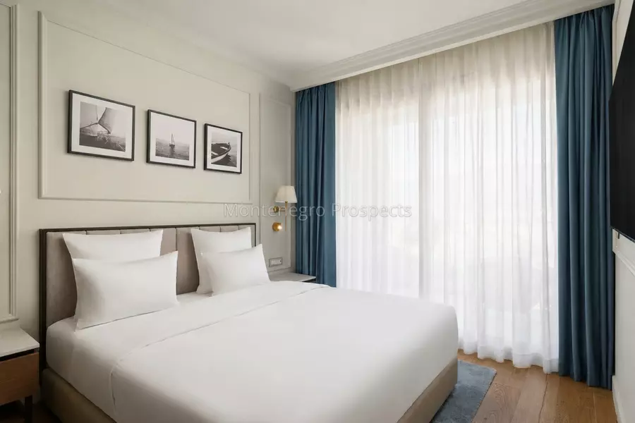 Movenpick teuta kotor bay   eg43 4