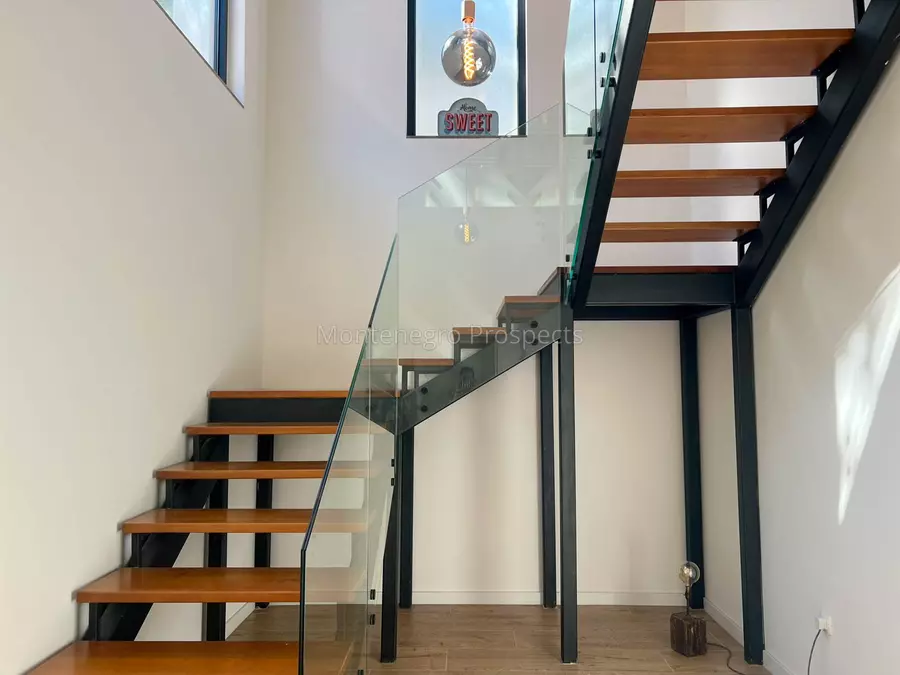 Newly built luxury villa located in kavac 13860 13
